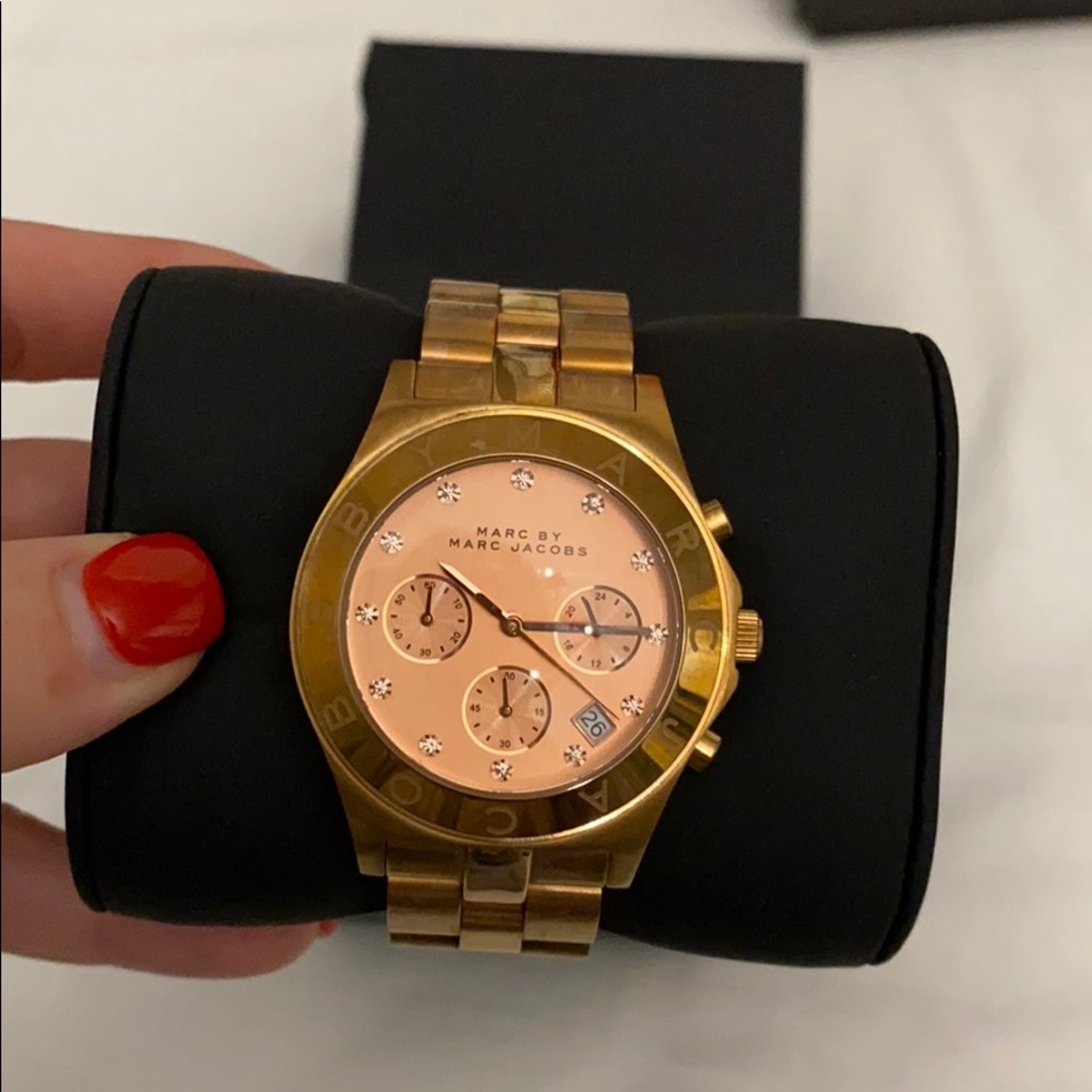 Marc Jacobs Woman’s MBM Quartz Rose Gold Watch